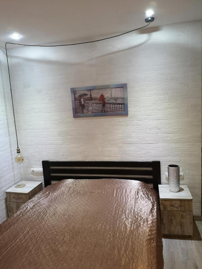 לבוב Freedom Apartment On Bazarna Str מראה חיצוני תמונה