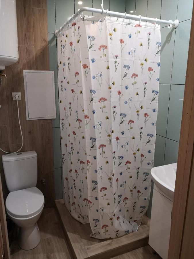 לבוב Freedom Apartment On Bazarna Str מראה חיצוני תמונה